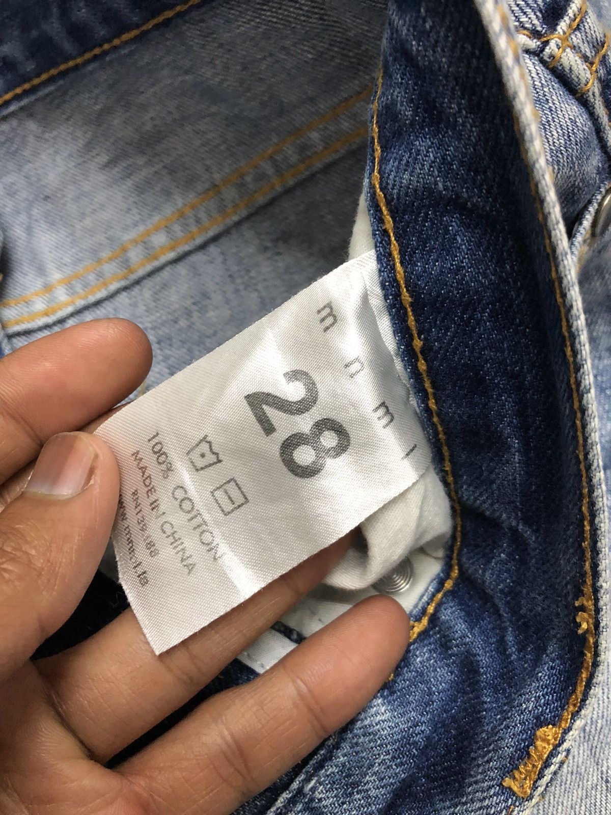 MNML SKINNY MNML DISTRESSED DENIM Size US 29 - 7 Thumbnail