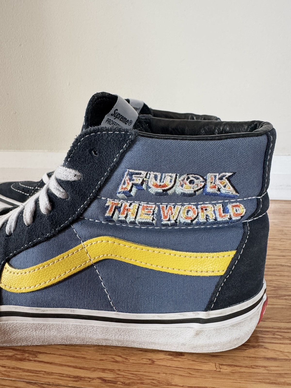 Supreme × Vans Supreme x Vans SK8 Hi Fuck The World Size US 9 / EU 42 - 7 Thumbnail
