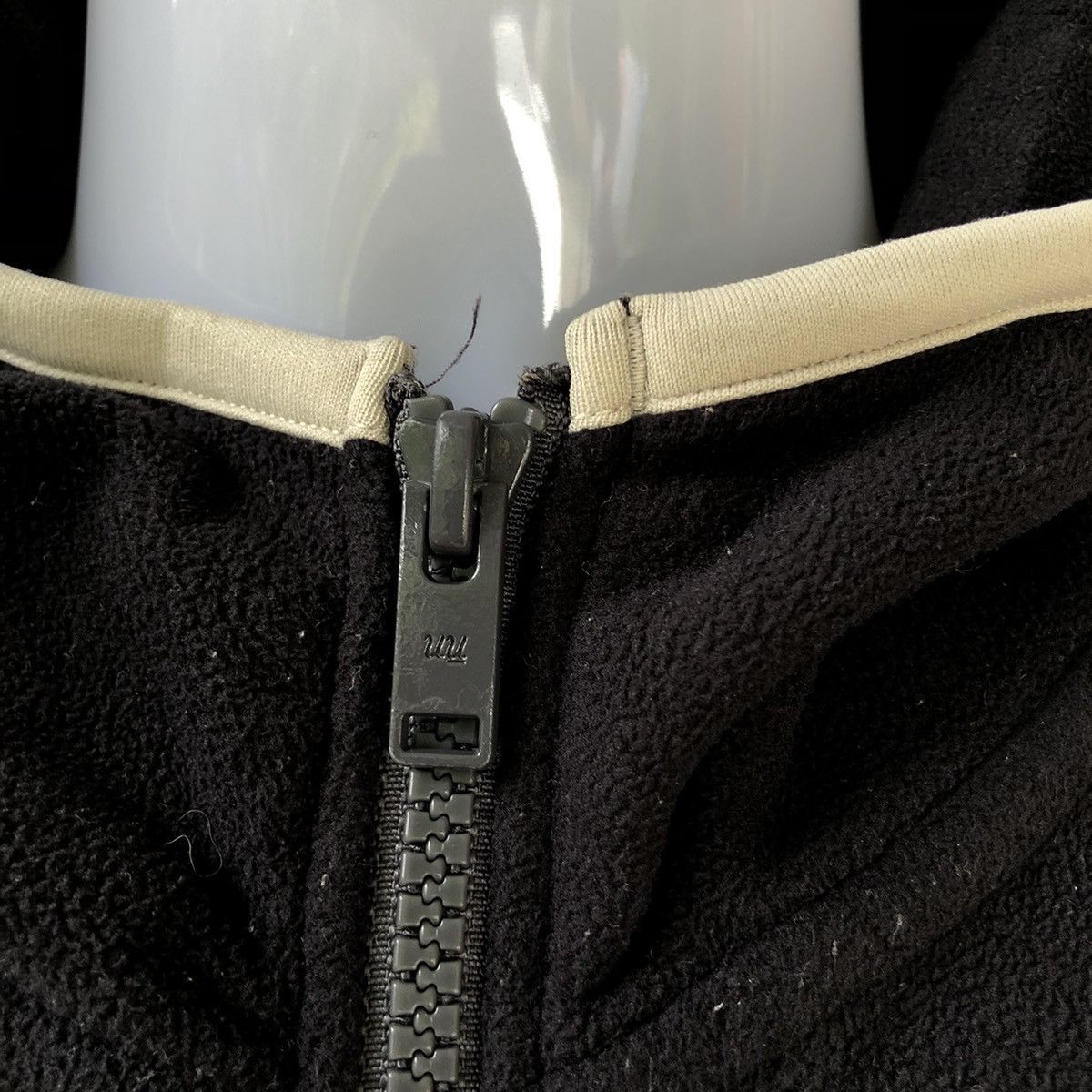 Uniqlo UNIQLO UNDERCOVER zip up hoodie fleece Size US S / EU 44-46 / 1 - 7 Thumbnail