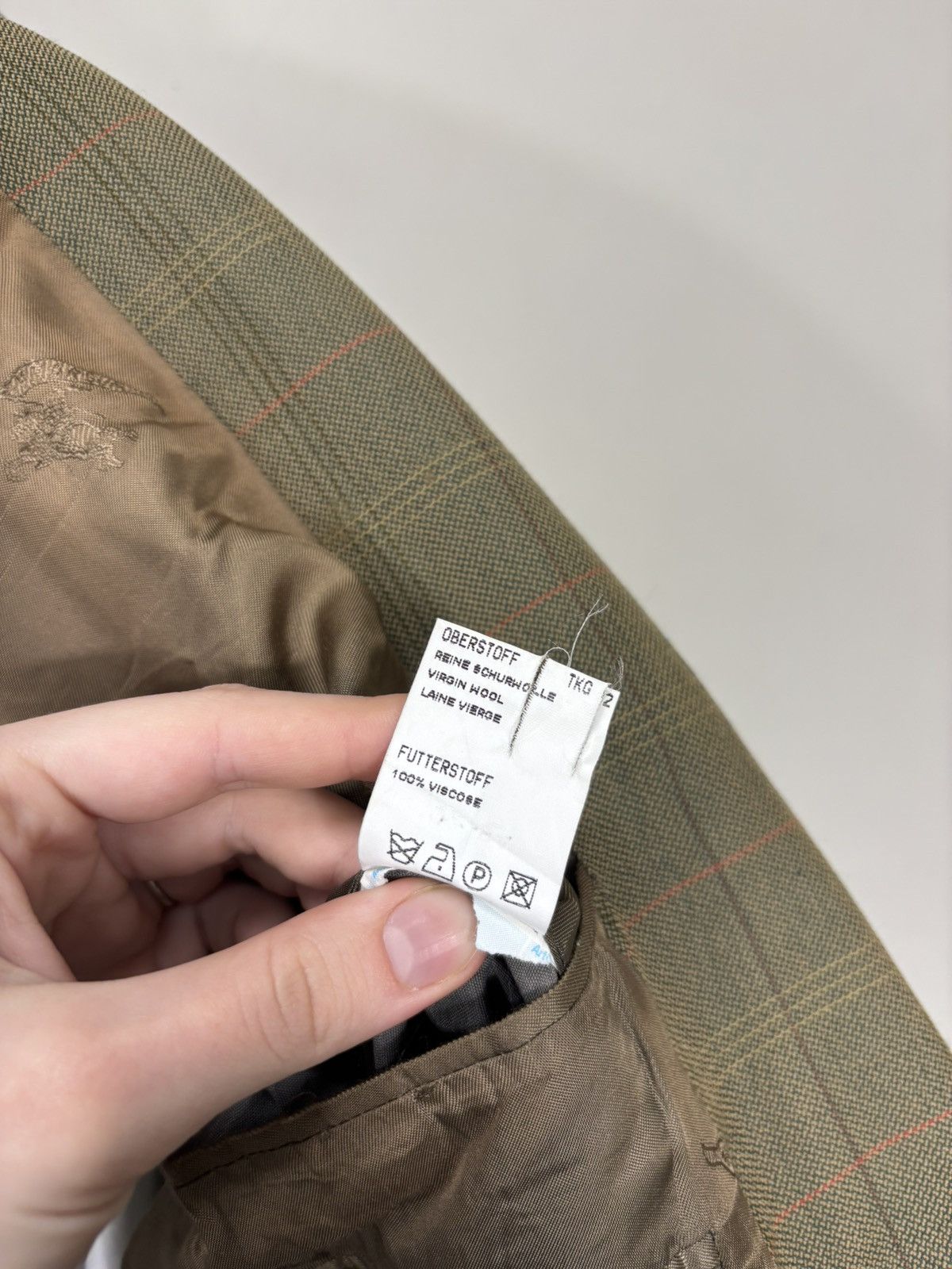 Burberry Vintage Burberry Prince Of Wales Check Wool Blazer Jacket Size 46R - 13 Thumbnail