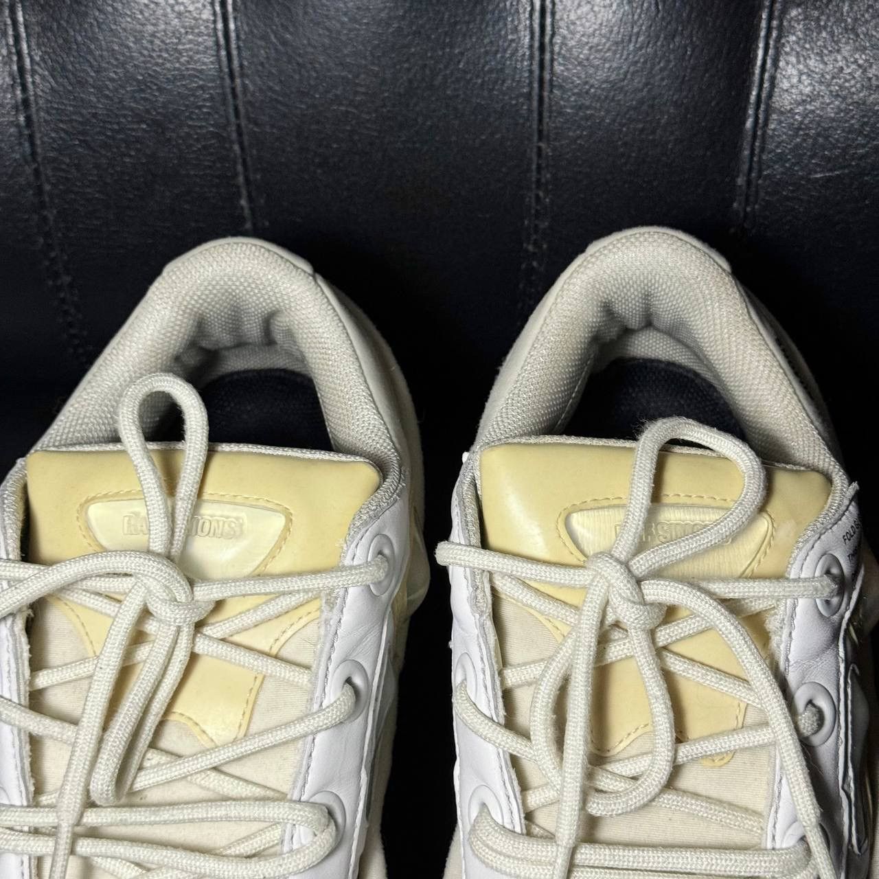 Adidas × Raf Simons Adidas Raf Simons Ozweego bunny cream white Size US 8 / EU 41 - 6 Thumbnail