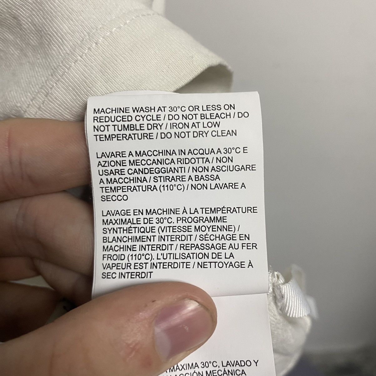 Off-White Off-White Shirt Size Medium Size US M / EU 48-50 / 2 - 15 Thumbnail