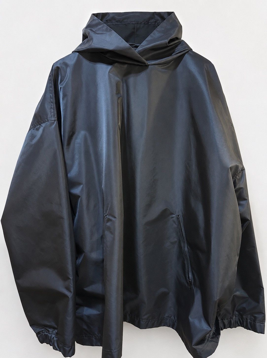 Balenciaga Demna for Balenciaga oversized jacket/windbreaker. Size US L / EU 52-54 / 3 - 1 Thumbnail