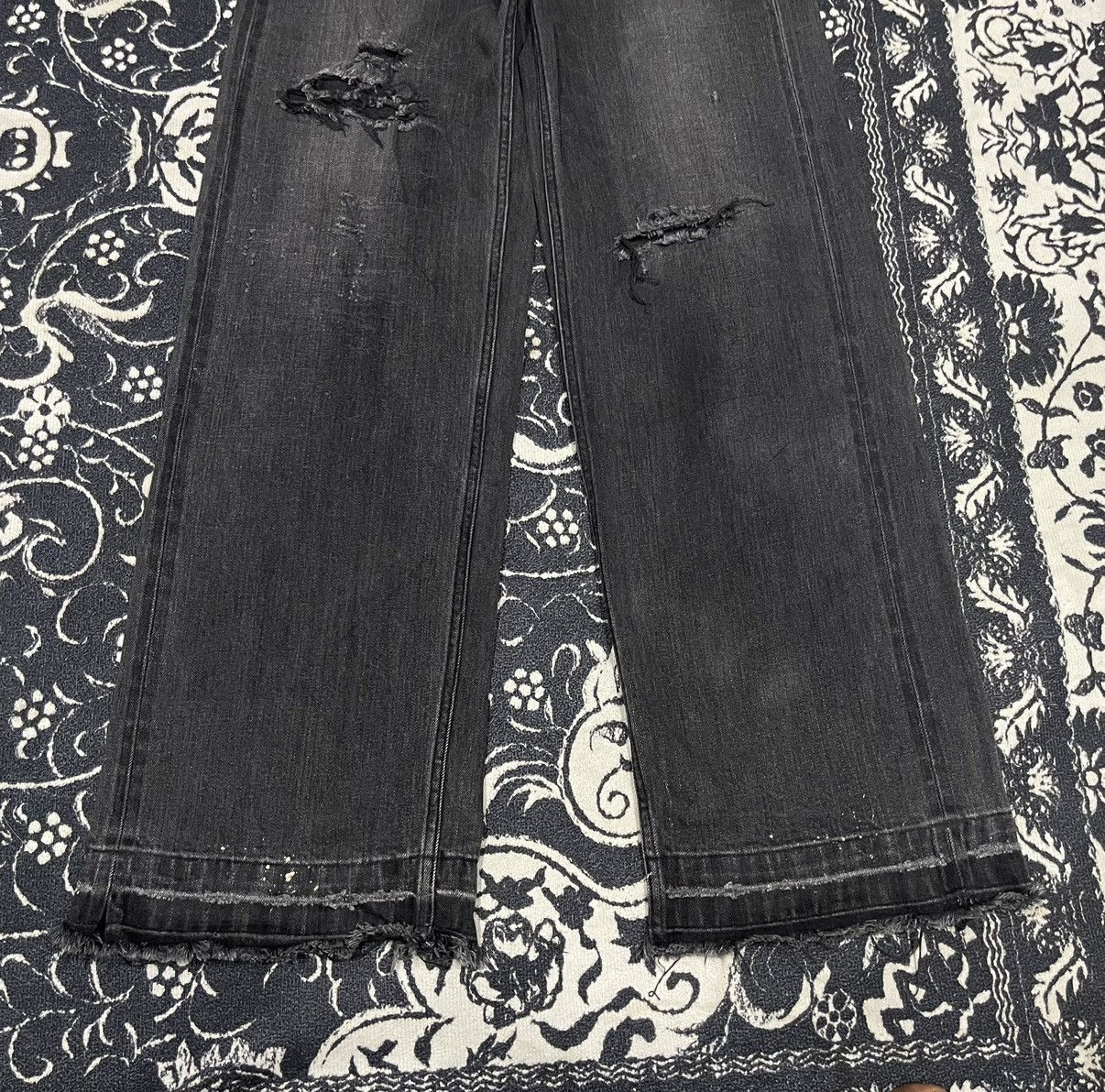 Japanese Brand 90s RARE THE BLACK TOKYO SALVEDGE JEANS DISTRESSED DESIGN Size 28" / US 6 / IT 42 - 4 Thumbnail