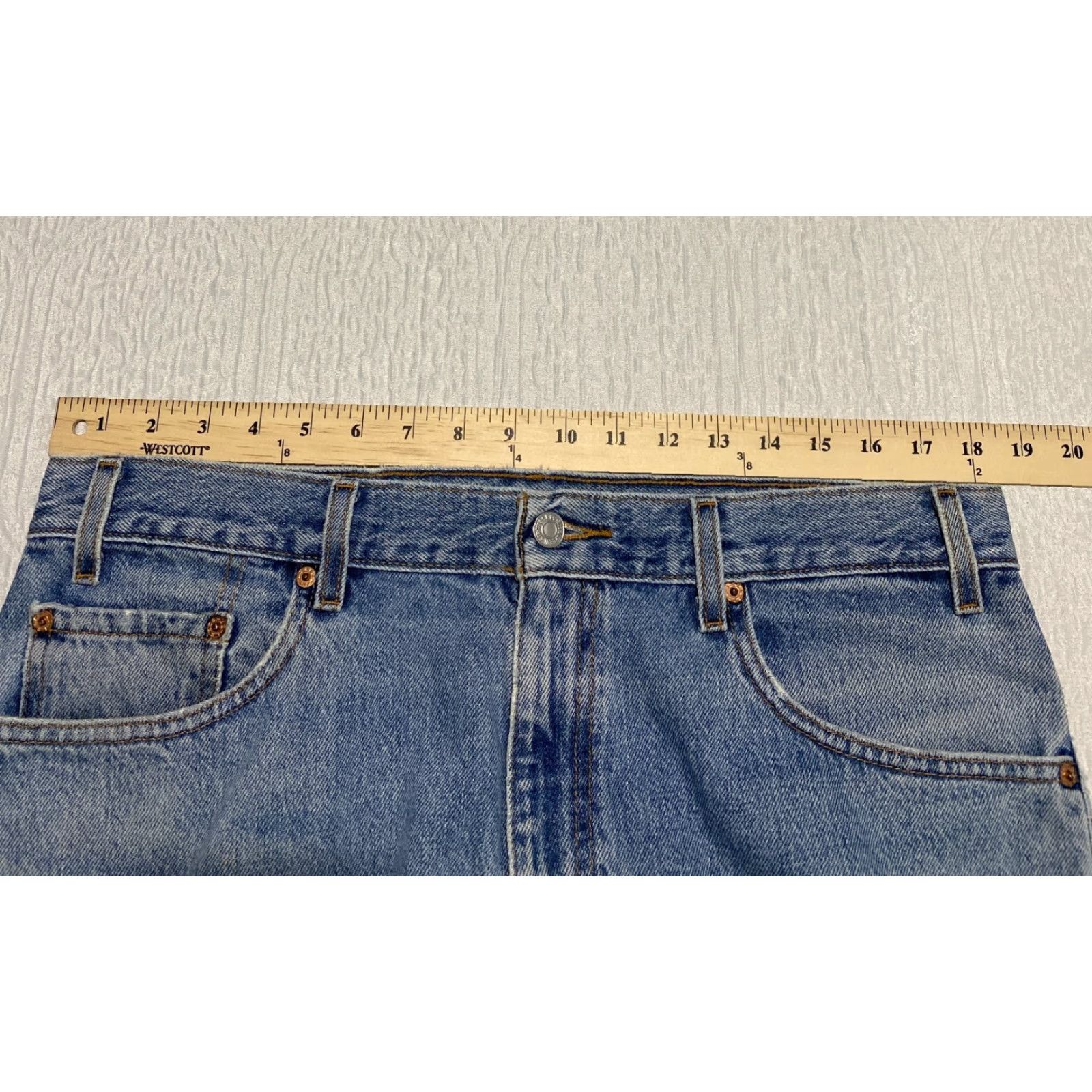 Levi's VINTAGE Levi's 505 Jeans Mens 36x30 Blue Distressed Denim 100% Cotton Regular Fit 5-Pocket Image: Logo (Button, Zip) - Levi's 500 Series Size US 36 / EU 52 - 6 Thumbnail