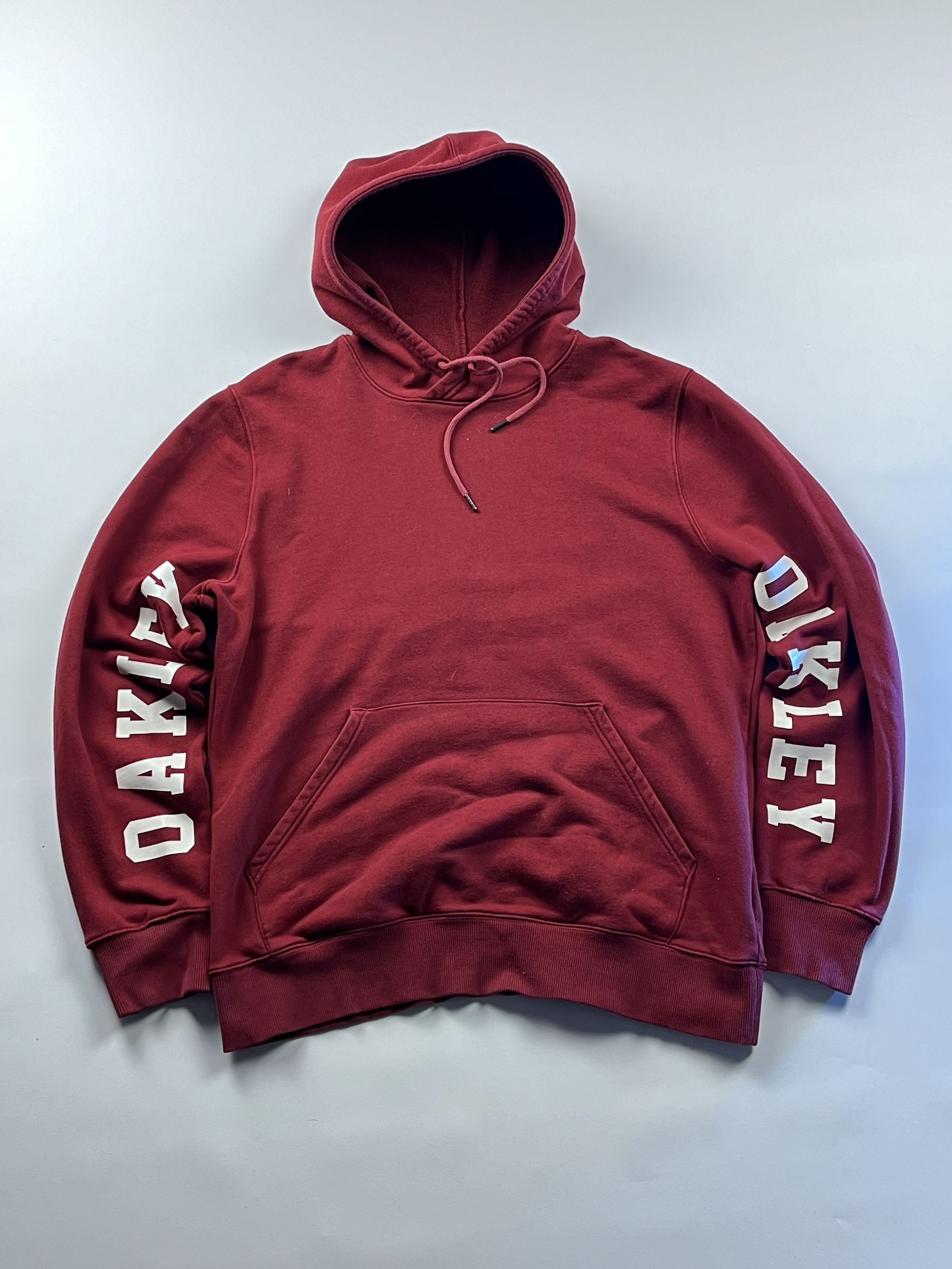 Oakley × Vintage Vintage Inspired Oakley Bordeaux Hoodie White Arm Graphics Size US XL / EU 56 / 4 - 3 Thumbnail