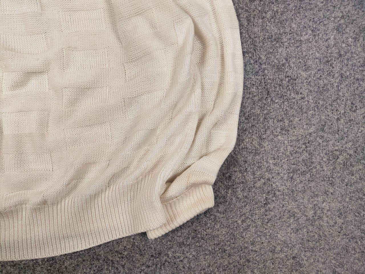 Lacoste Vintage 90's Lacoste Chemise Textured knit Crew Shek sweater Size US M / EU 48-50 / 2 - 6 Thumbnail