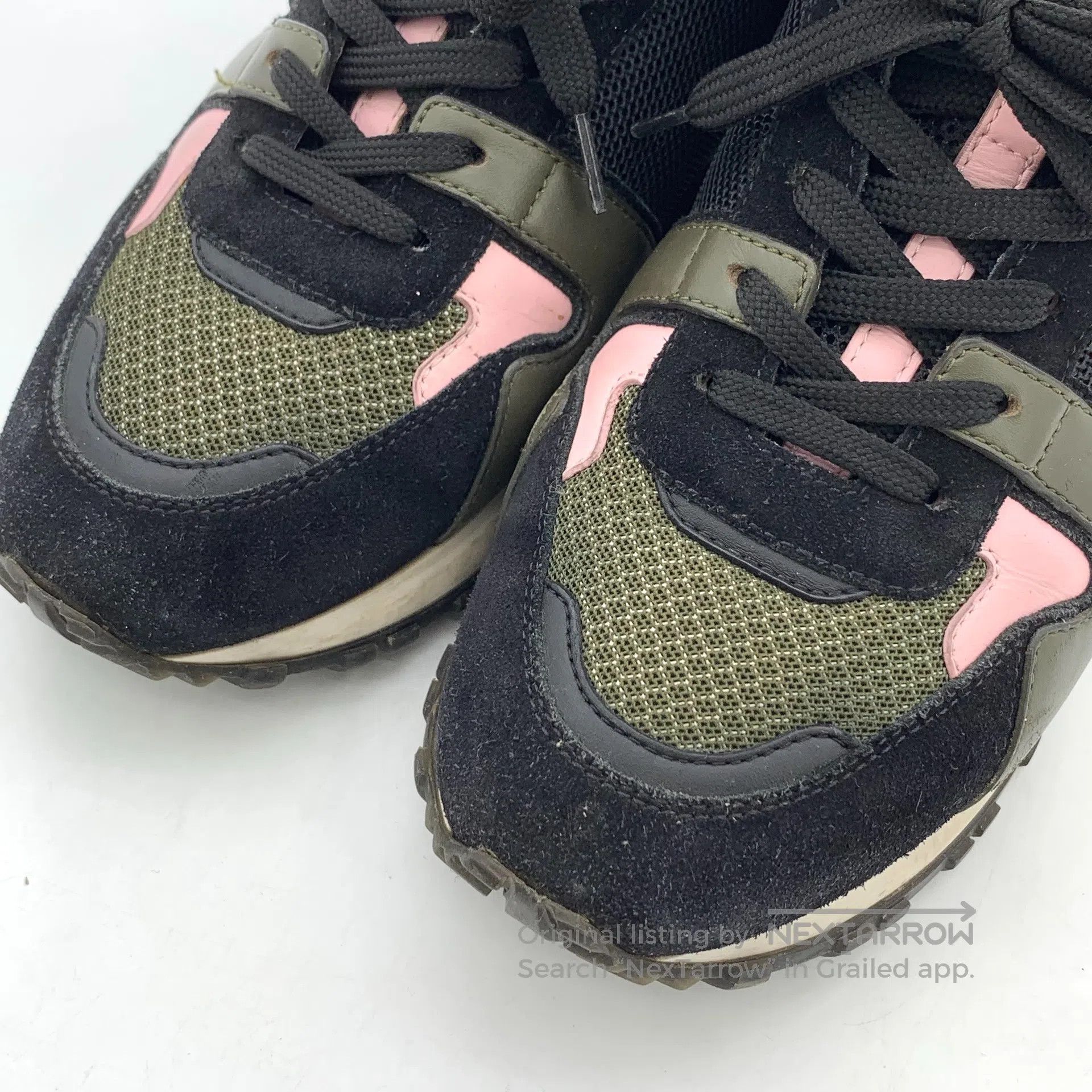Louis Vuitton Louis Vuitton Black logo tie-up casual flat sneakers| Size US 5.5 / IT 35.5 - 9 Thumbnail