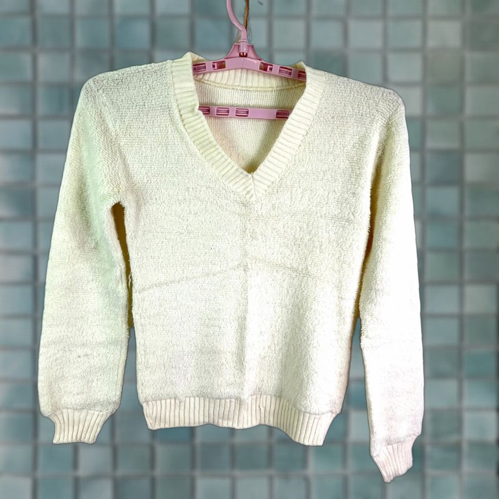 Vintage Super Soft Chunky-Knit V-Neck Sweater Womens Size S White Casual Party Travel Size S / US 4 / IT 40 - 1 Thumbnail