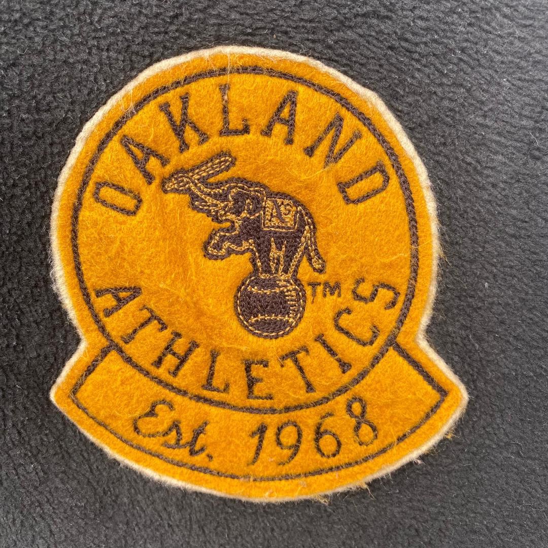 MLB OAKLAND ATHLETICS HALF ZIPPER FLEECE SWEATER Size US L / EU 52-54 / 3 - 4 Thumbnail