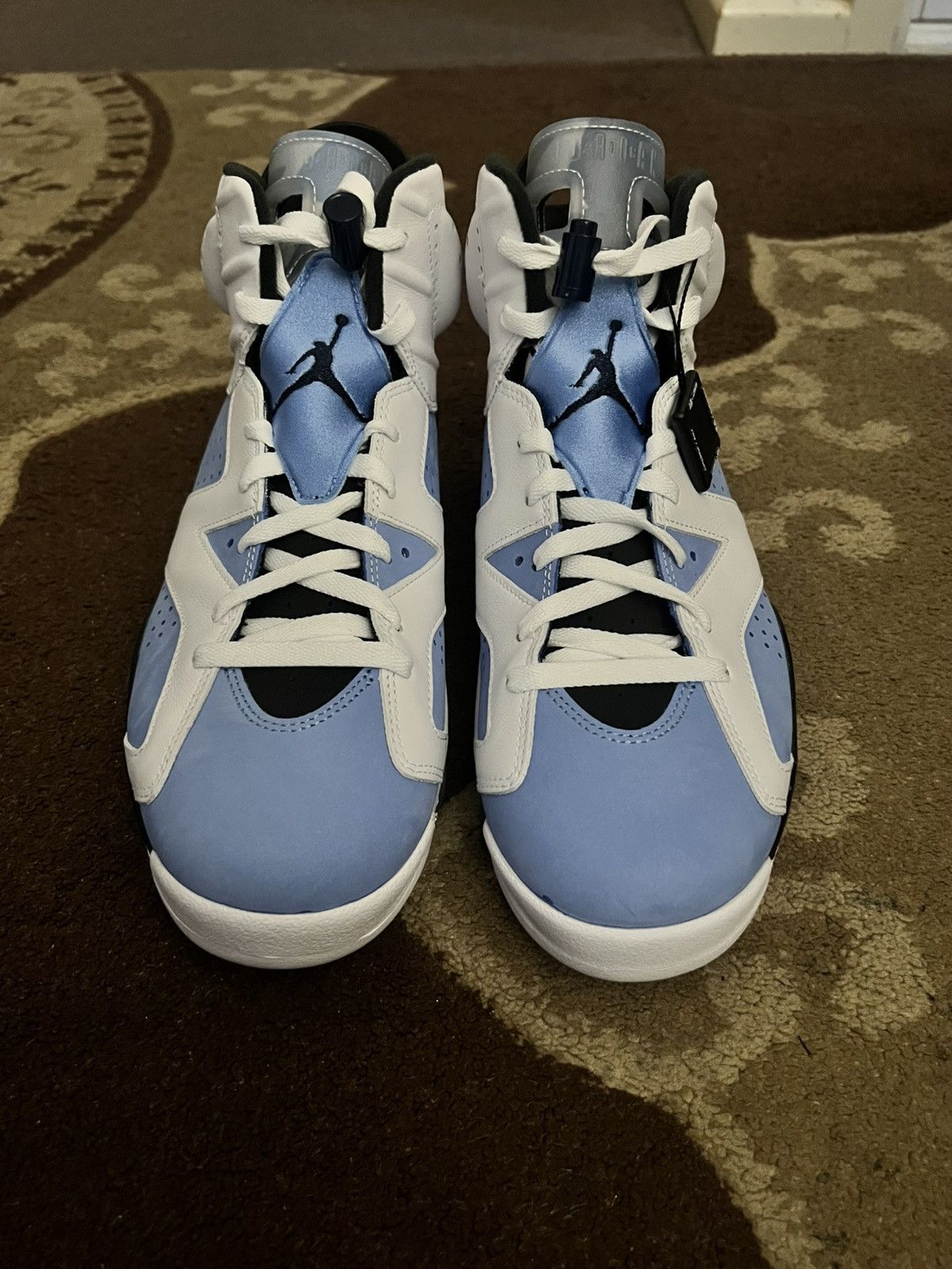 Jordan Brand Air Jordan 6 Retro 'UNC Home' Size US 11.5 / EU 44-45 - 3 Thumbnail