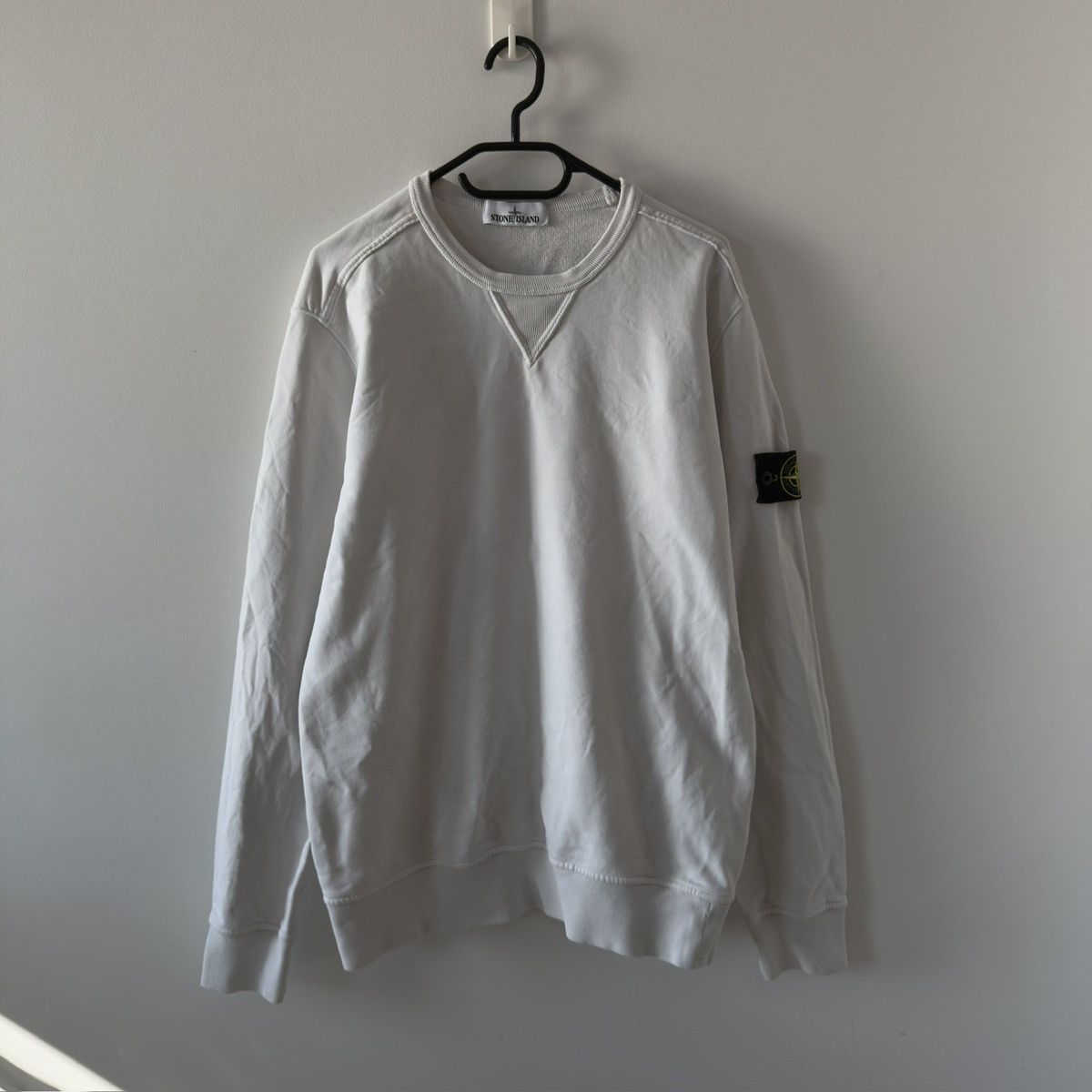 Stone Island White Stone island hoodie crewneck casual Size US L / EU 52-54 / 3 - 1 Thumbnail