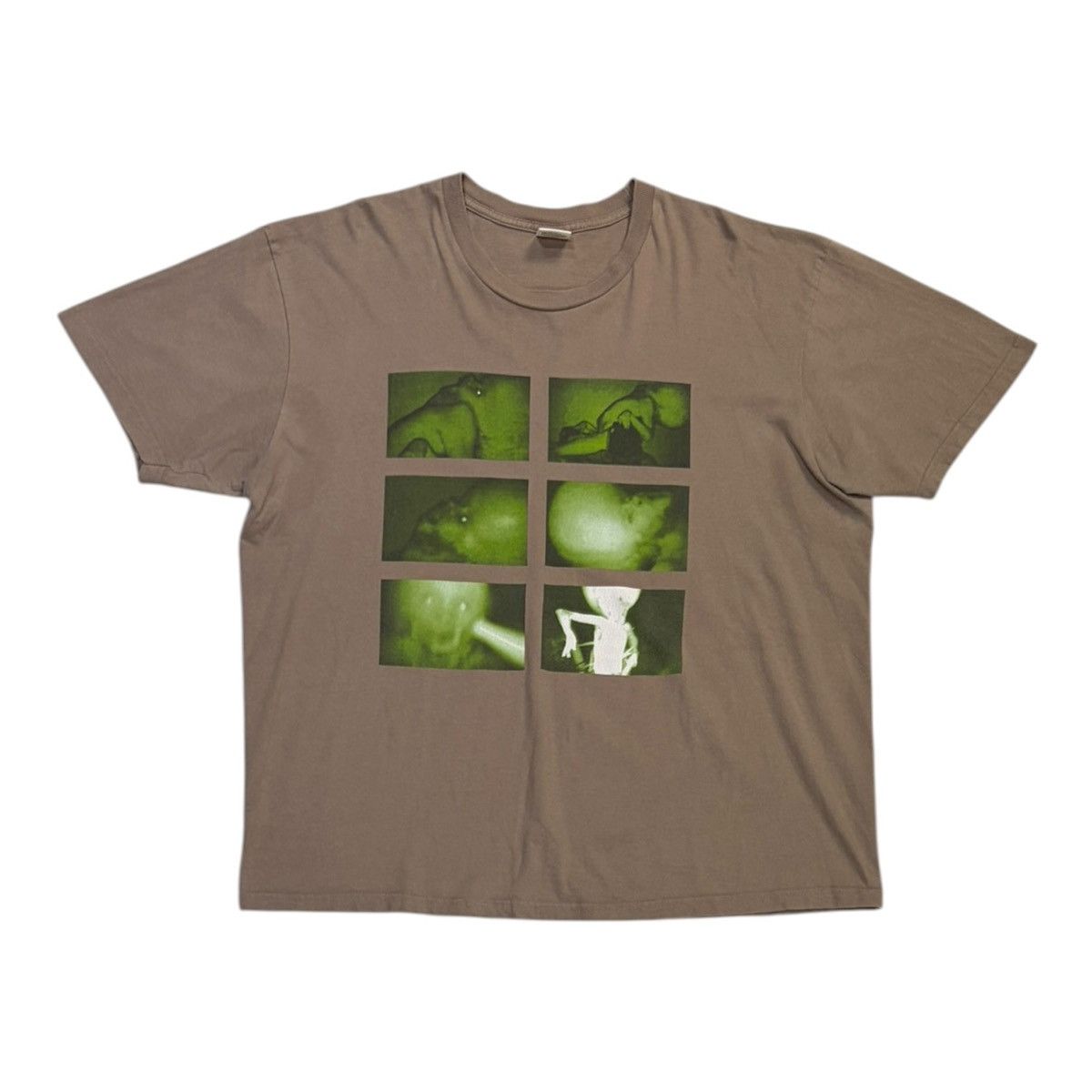 Supreme Supreme Chris Cunningham Rubber Johnny Tee Size US XL / EU 56 / 4 - 1 Thumbnail