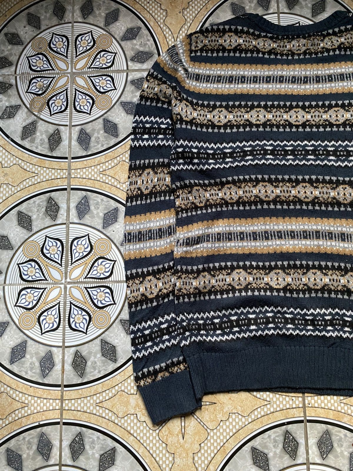Other Vintage 90's Aesthetic Nordic Knitwear Sweater(Grandpa knit) Size US M / EU 48-50 / 2 - 6 Thumbnail