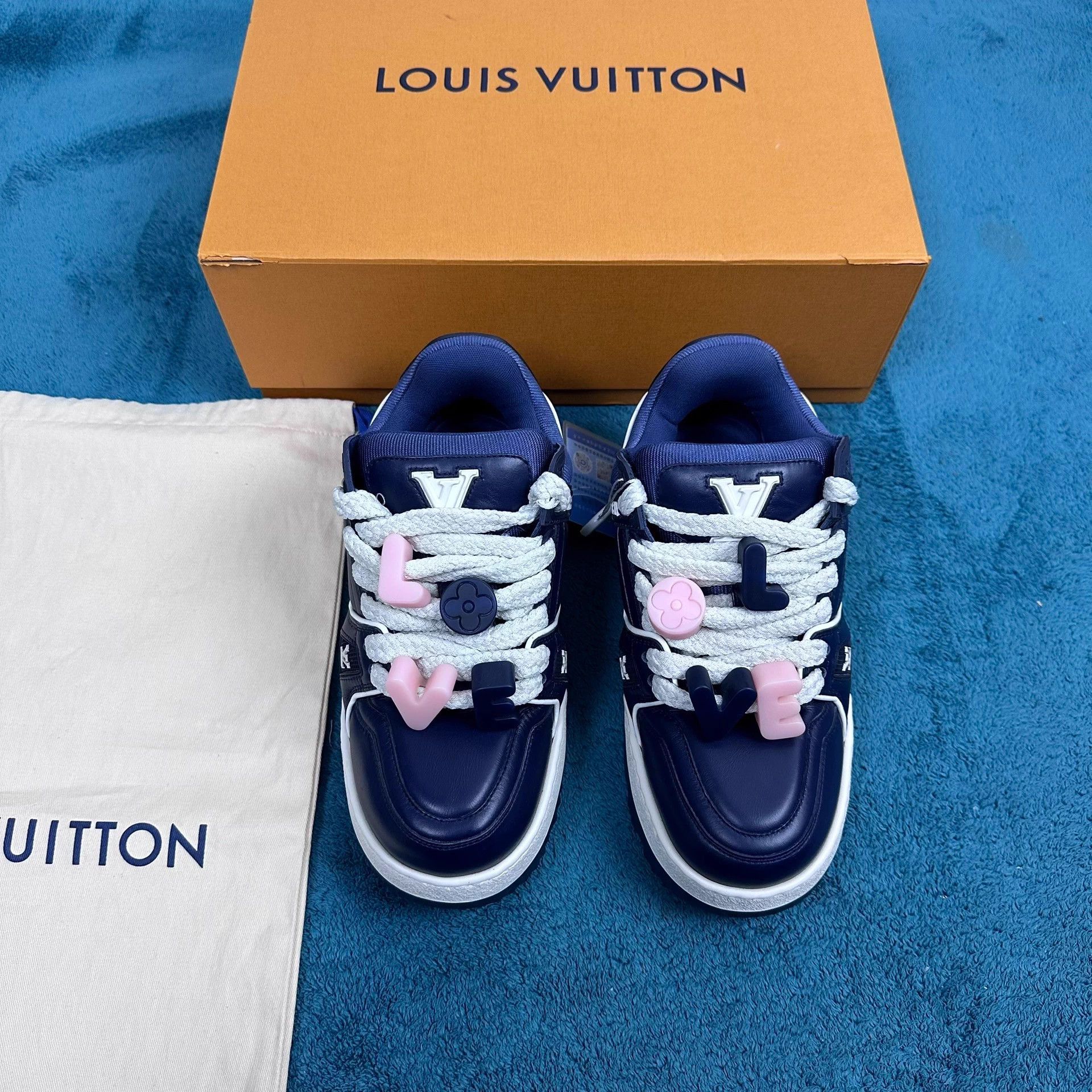 Louis Vuitton LV Trainer Pangpang Qixi Love Logo Navy 37 Size US 6 / IT 36 - 1 Thumbnail