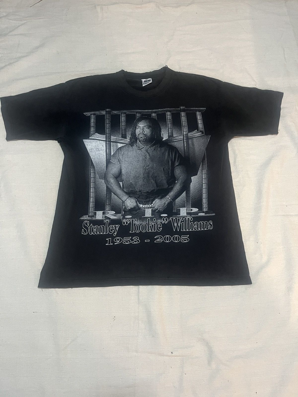 Vintage *RARE* Vintage Stanley Tookie Williams shirt Size US XL / EU 56 / 4 - 1 Thumbnail