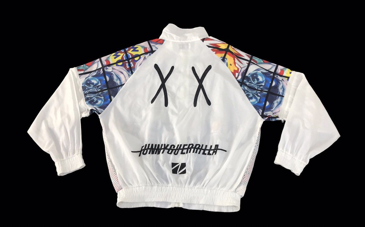 Japanese Brand Vintage Windbreaker Funny Guerrilla Design Art Zipper Design Size US XL / EU 56 / 4 - 2 Thumbnail