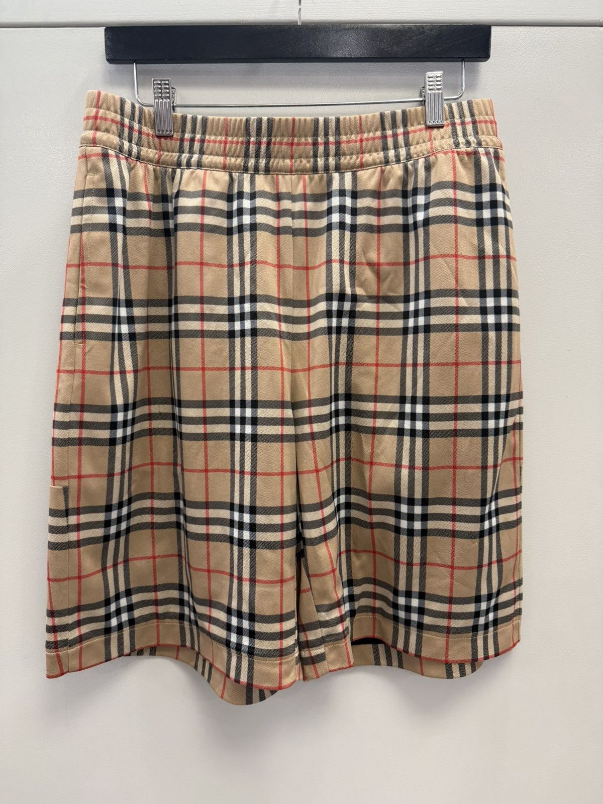 Burberry Burberry Shorts Size US 32 / EU 48 - 1 Thumbnail