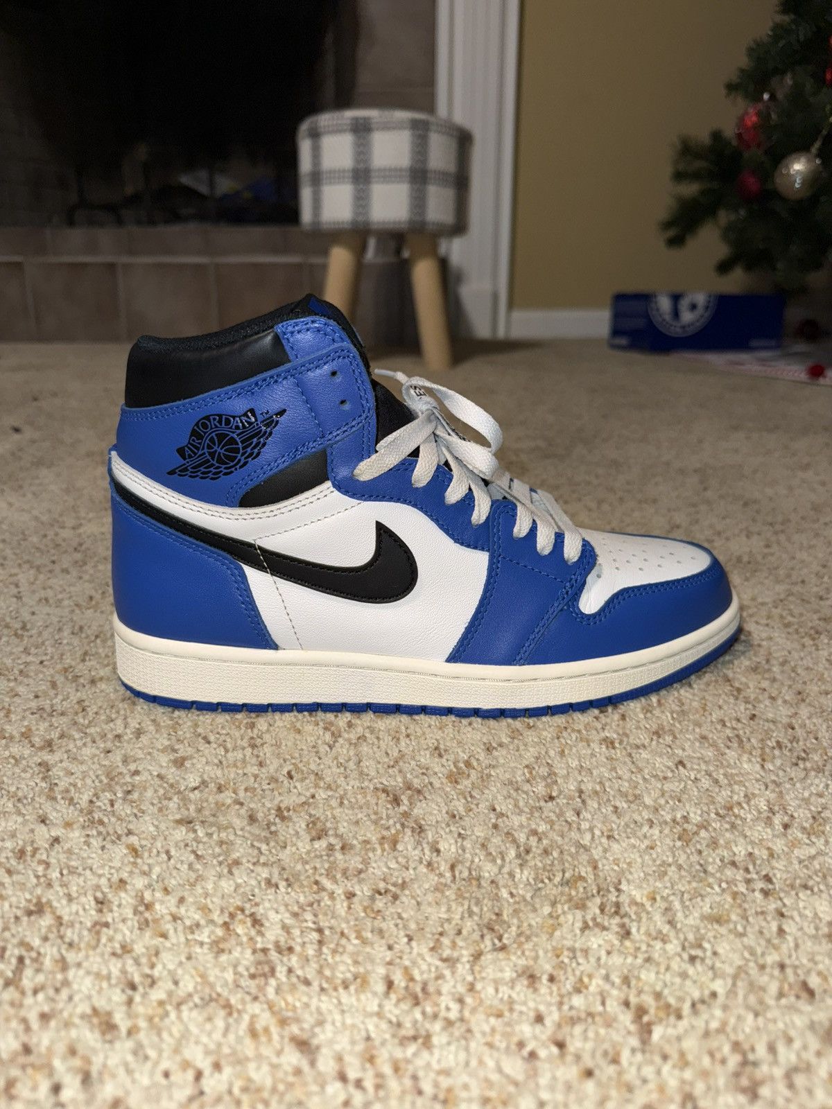 Jordan Brand Jordan 1 OG Retro High Game Royal Size US 9.5 / EU 42-43 - 3 Thumbnail