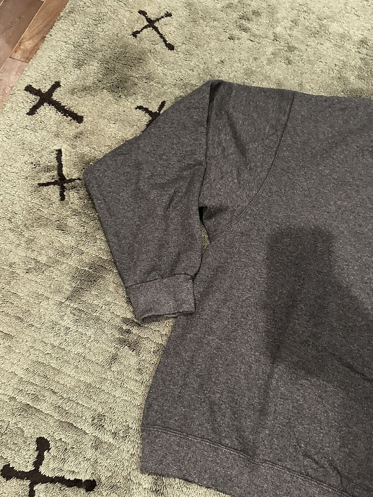 Fruit Of The Loom × Vintage Vintage Fruit Of The Loom Dark Grey Blank Sweatshirt Size US L / EU 52-54 / 3 - 4 Thumbnail