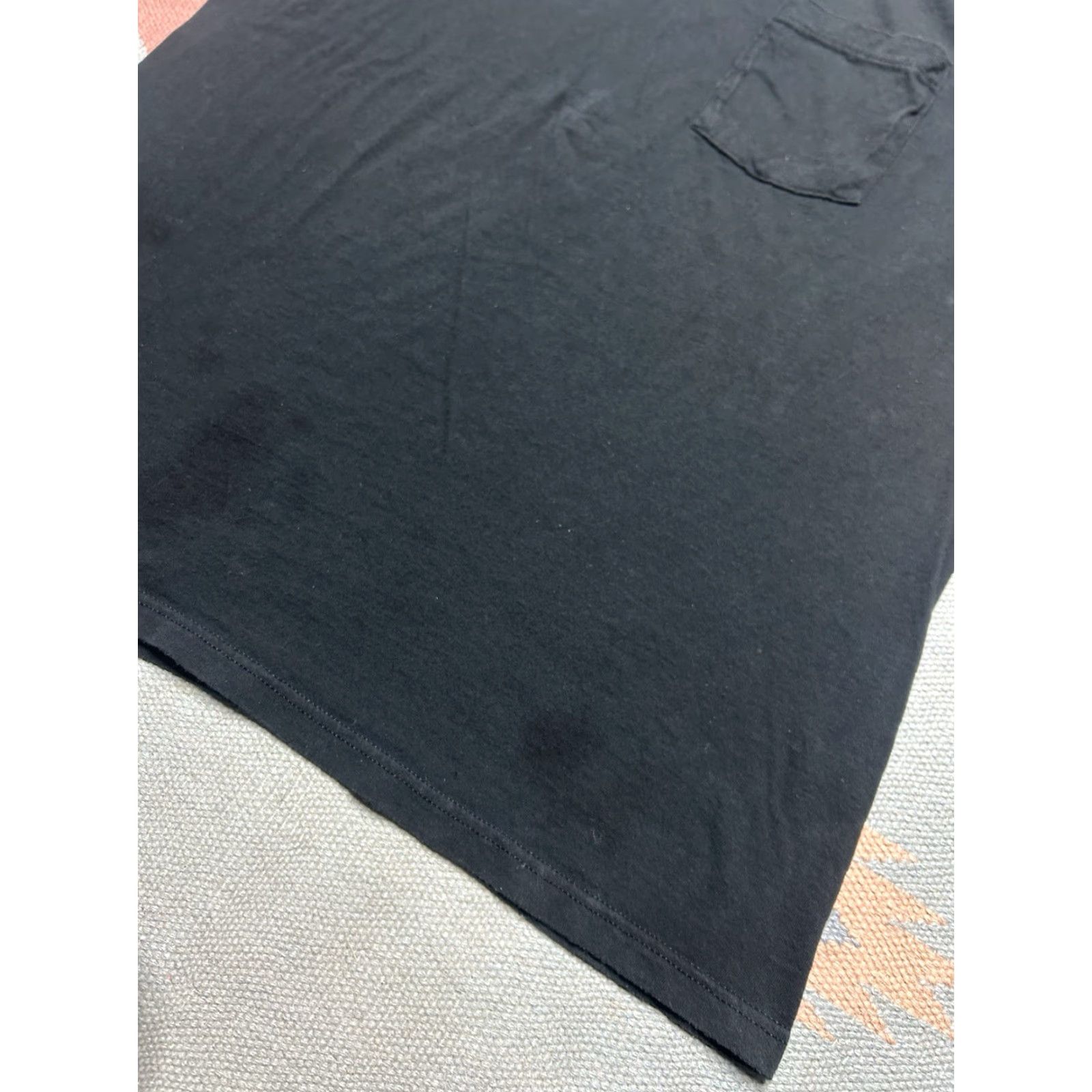 Fruit Of The Loom VINTAGE Fruit of the Loom Pocket T Shirt Black XL Grunge Goth Worn Soft Pockets Men's T-Shirt Size US XL / EU 56 / 4 - 3 Thumbnail