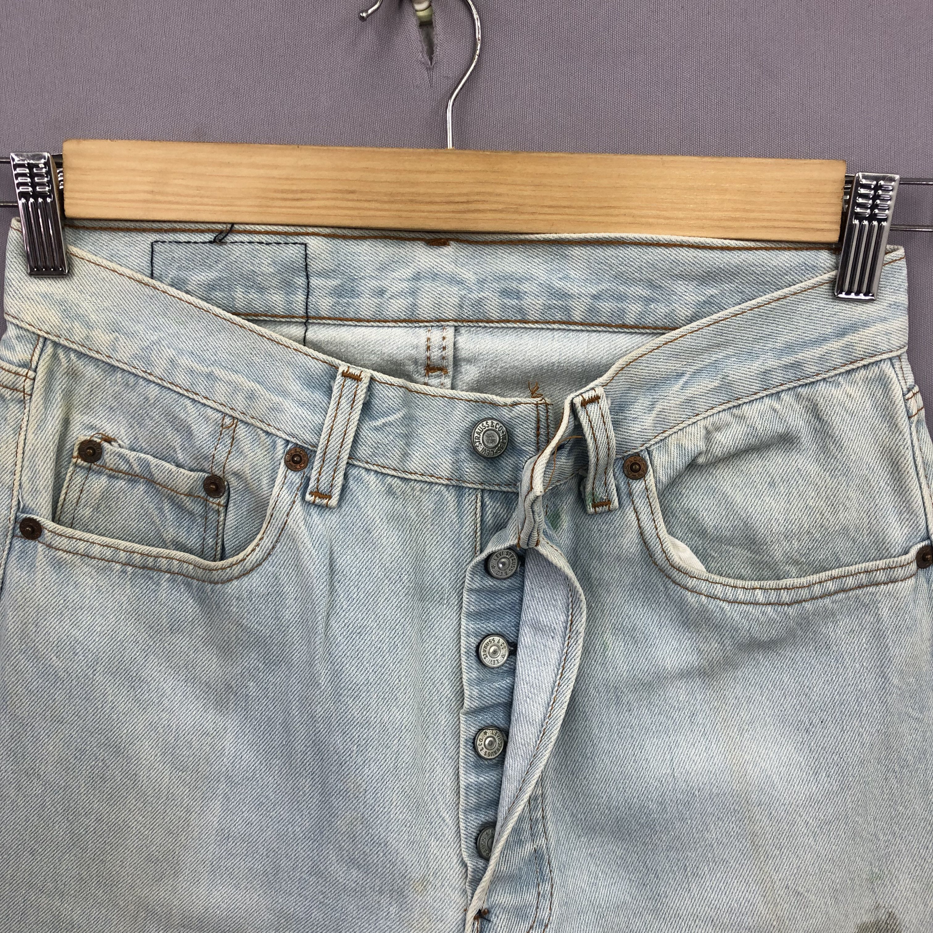 Levi's Vintage 70s Levis 501 Sun Faded Light Wash Blue Jeans Denim Size 28" / US 6 / IT 42 - 7 Thumbnail