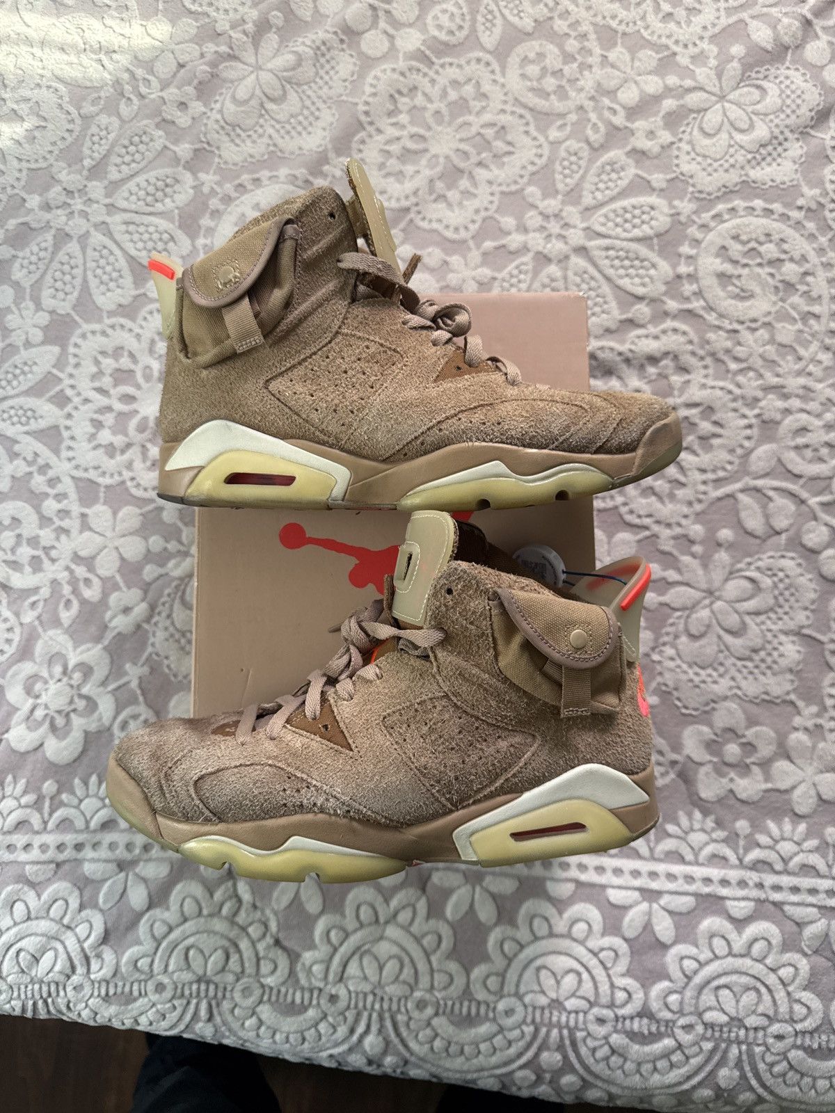 Travis scott x air jordan retro 'British Khaki'