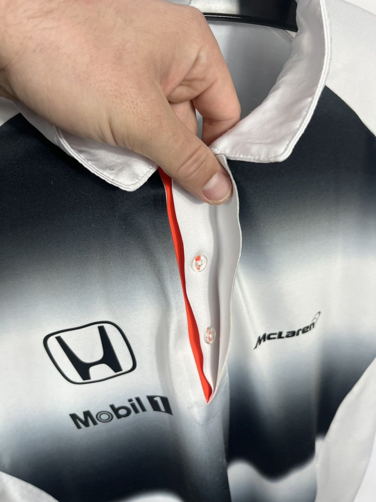 Honda McLaren Honda F1 Team Polo Shirt Racing SAP Mobil1 Size L Size US L / EU 52-54 / 3 - 5 Thumbnail