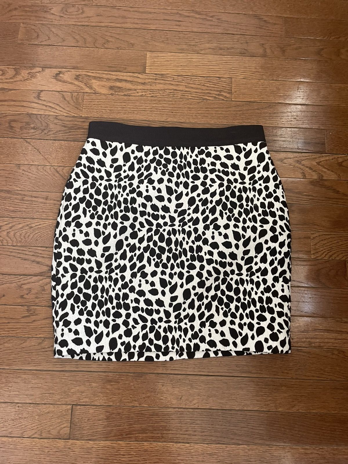 Ann Taylor Ann Taylor black and white leopard print pencil skirt Size 28" / US 6 / IT 42 - 1 Thumbnail