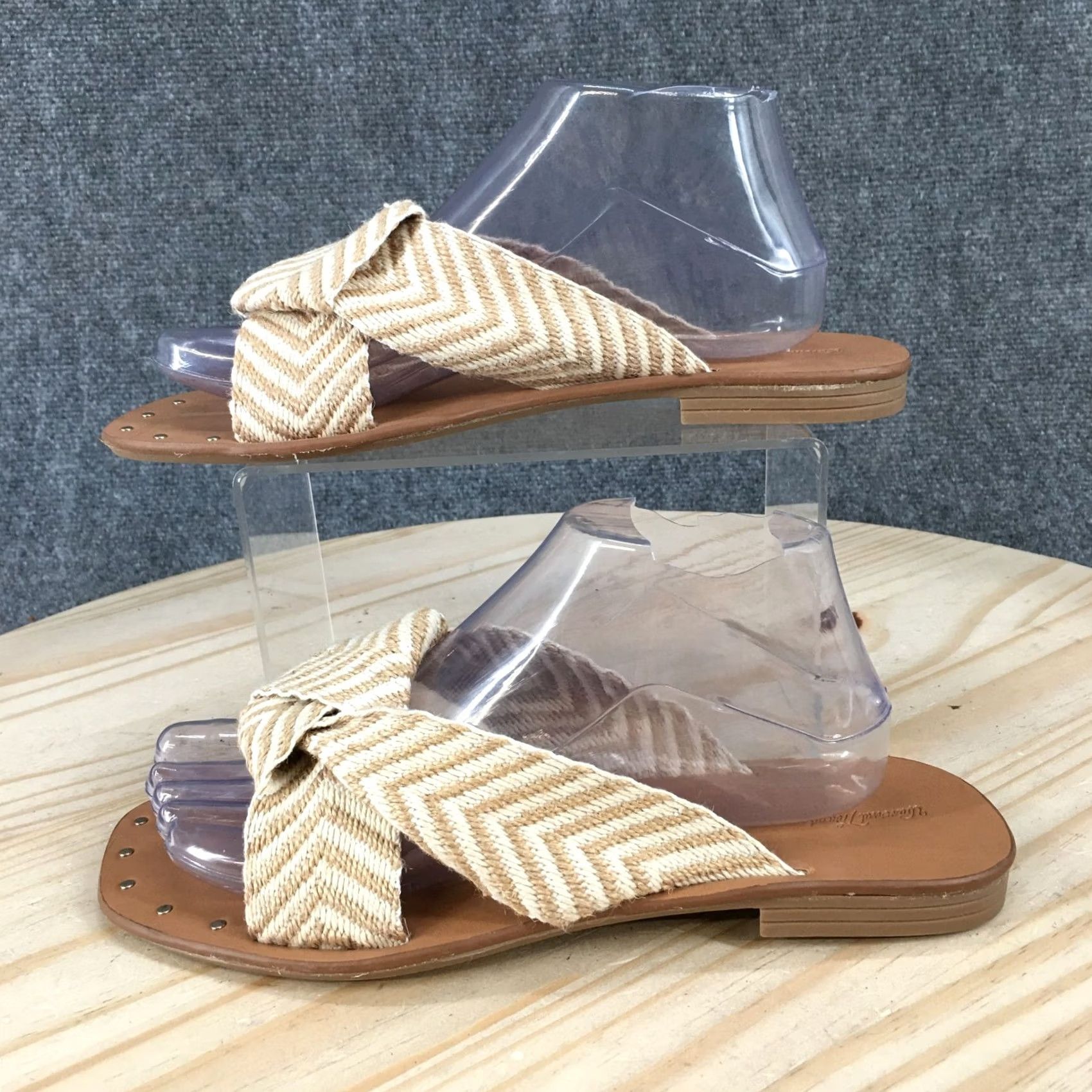 Vintage Universal Thread Sandals Womens 9 Louise Chevron Knotted Slide Yellow Stripe Size US 9 / IT 39 - 2 Thumbnail