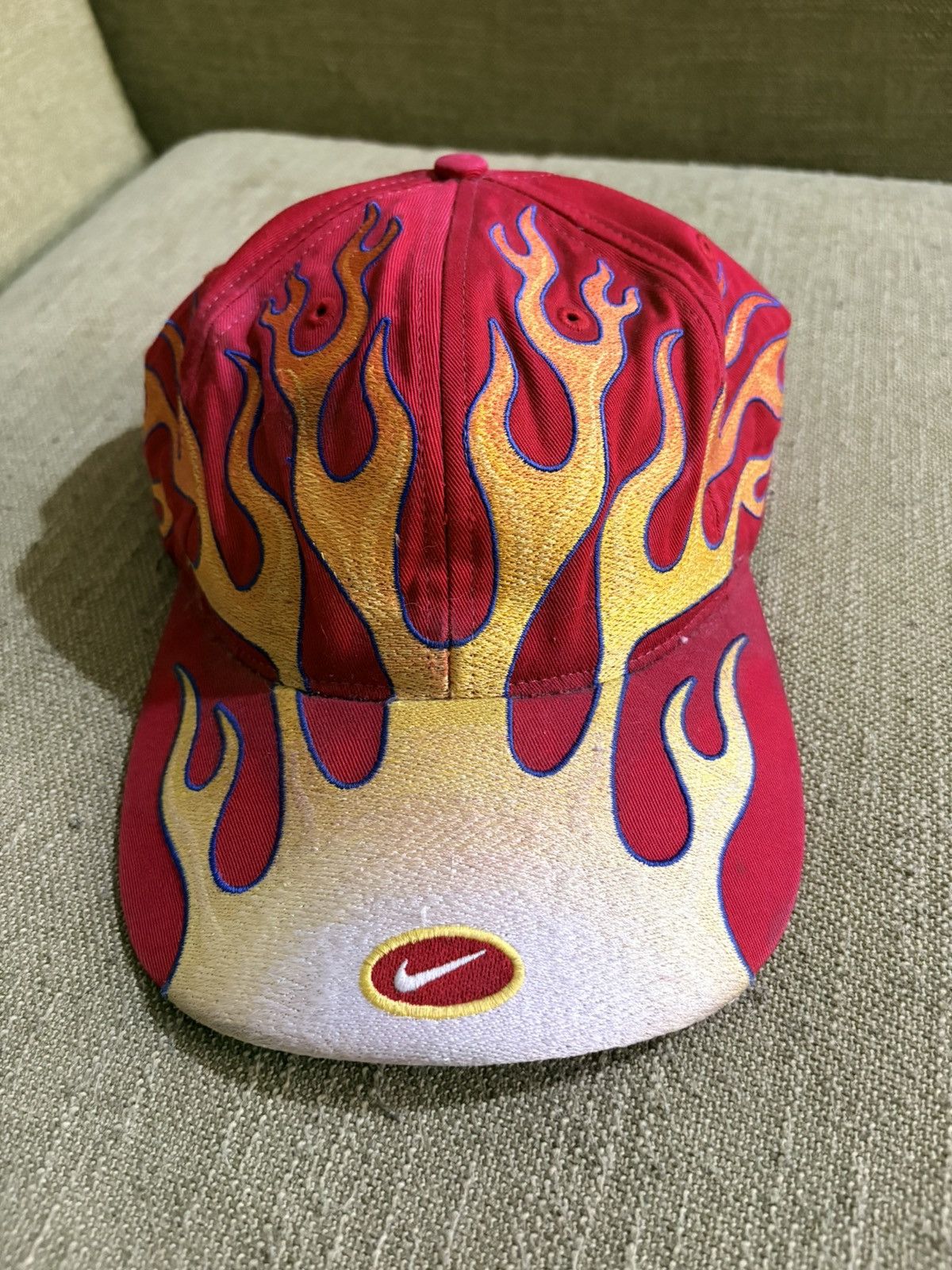 Vintage Nike vintage Y2K 2001 OG flame cap Size ONE SIZE - 1 Thumbnail