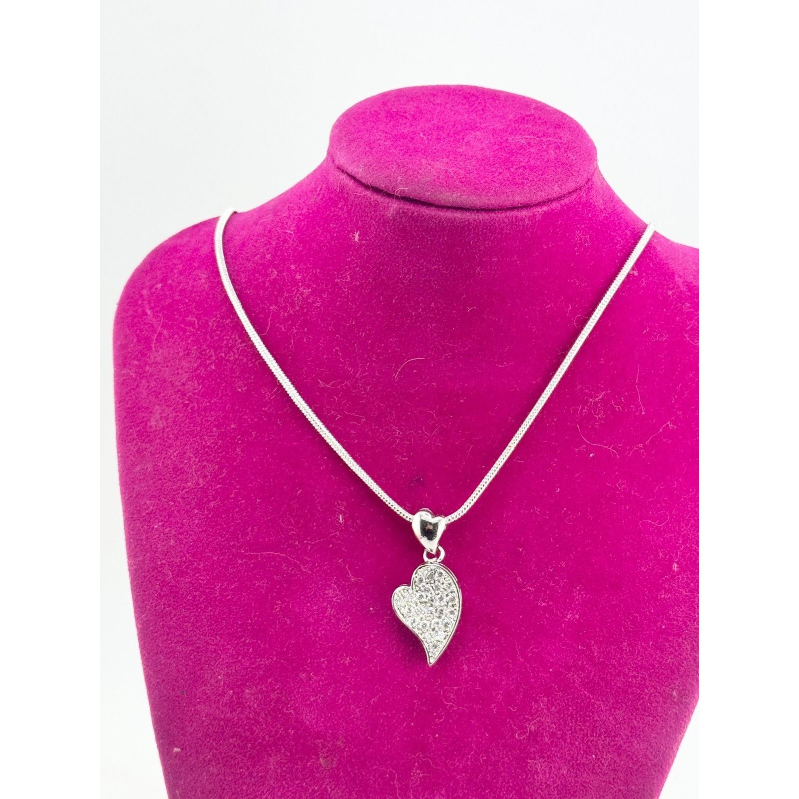 Vintage Vintage 925 sterling silver CZ stone heart necklace Size ONE SIZE - 5 Thumbnail