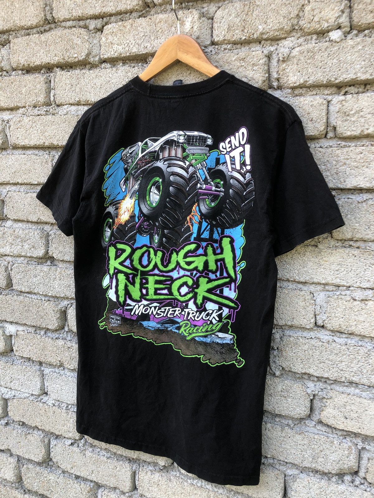 Marlboro × Vintage Vintage Y2K Rough Neck Monster Truck Racing Tshirt Size US M / EU 48-50 / 2 - 3 Thumbnail