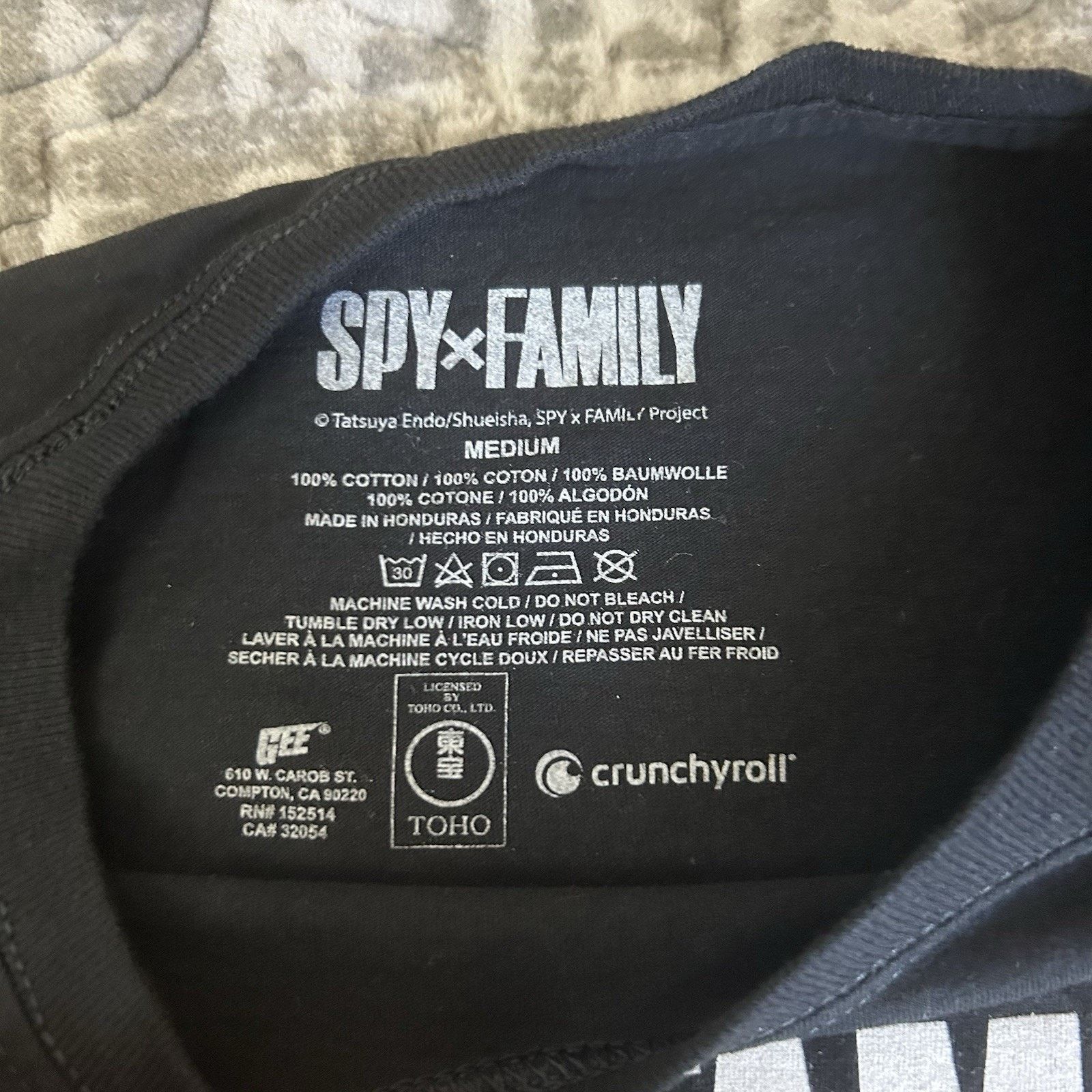Other SPYxFAMILY Thorn Princess Size Medium Black Graphic Tshirt Size US M / EU 48-50 / 2 - 3 Thumbnail