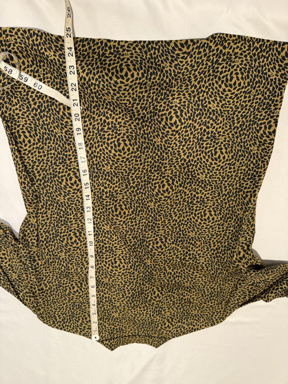 Saint Laurent Paris Saint Laurent men leopard print shirt. S. $890 Size US S / EU 44-46 / 1 - 7 Thumbnail