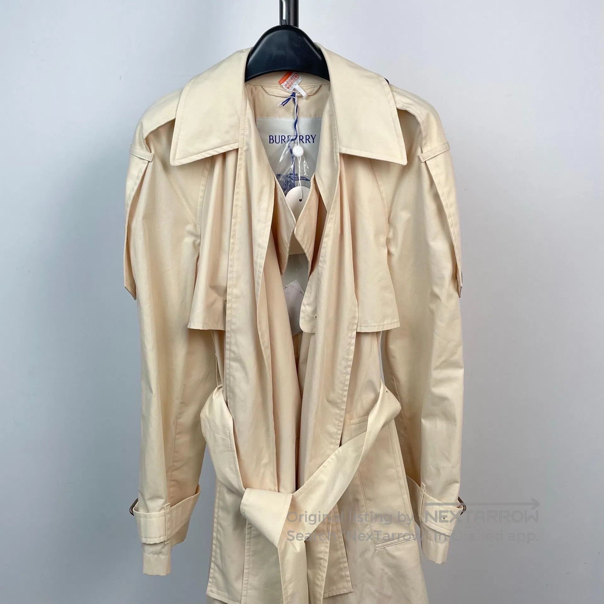 Burberry Burberry Light Beige Bow Tie Windbreaker| Size L / US 10 / IT 46 - 4 Thumbnail