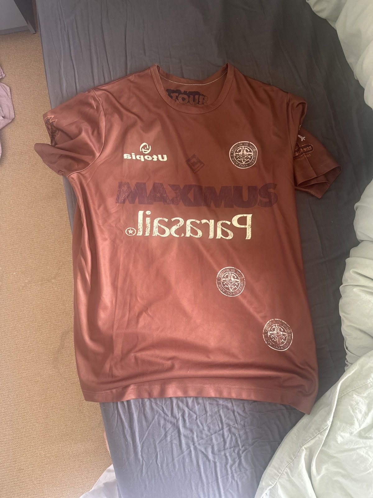 Travis Scott Travis scott circus maximus tour jersey Size US M / EU 48-50 / 2 - 1 Thumbnail