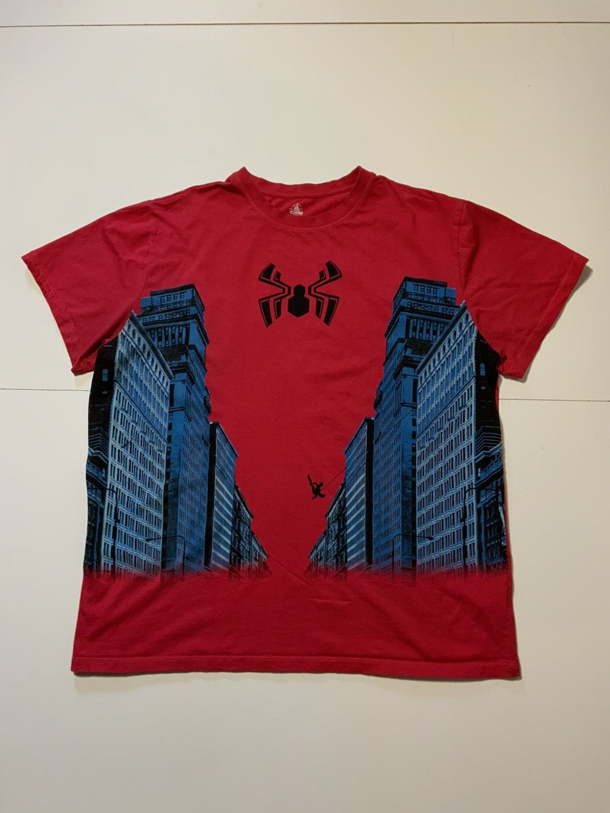 Marvel Comics Marvel Comics Spider-Man Logo Exclusive Cityscape T-Shirt Size US XL / EU 56 / 4 - 1 Thumbnail