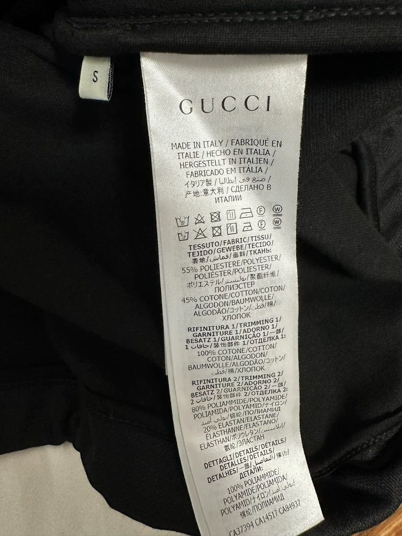 Gucci Gucci 3M reflective string logo black jacket 2502-Nextarrow Size US S / EU 44-46 / 1 - 4 Thumbnail