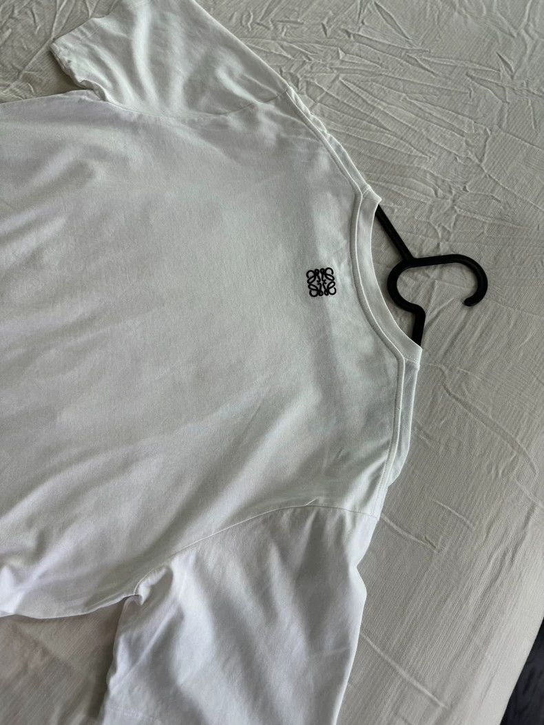 Loewe loewe white short sleeves 2504-Nextarrow Size US S / EU 44-46 / 1 - 1 Thumbnail