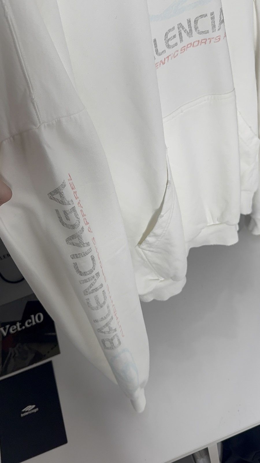Balenciaga ✅ BALENCIAGA AUTHENTIC SPORTS APPAREL White hoodie Size US XS / EU 42 / 0 - 4 Thumbnail