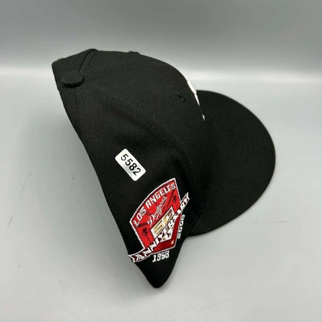 New Era Los Angeles LA Dodgers Hat Men 7 3/8 Black Red MLB Fitted Size ONE SIZE - 9 Thumbnail