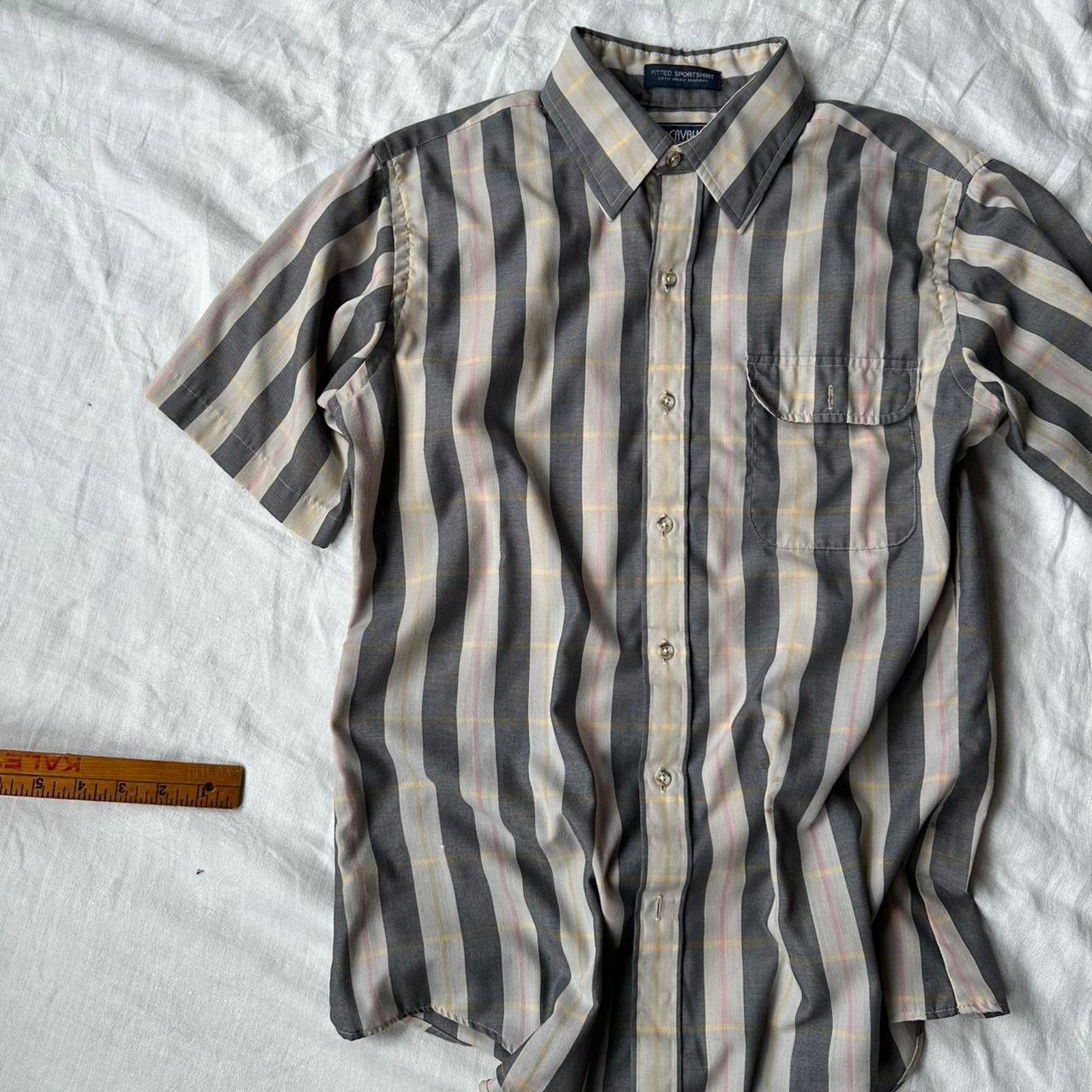 Vintage Vintage 80s Light Plaid Button Up Short Sleeve Shirt Size US M / EU 48-50 / 2 - 1 Thumbnail