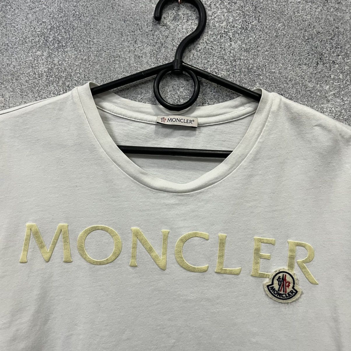 Moncler Moncler T Shirt Big Logo White Size US L / EU 52-54 / 3 - 4 Thumbnail