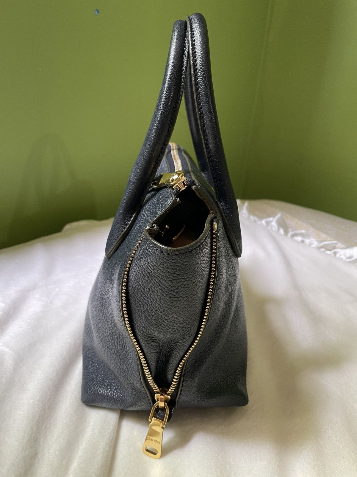 Miu Miu Miu Miu Navy Crossbody Bag Size ONE SIZE - 3 Thumbnail