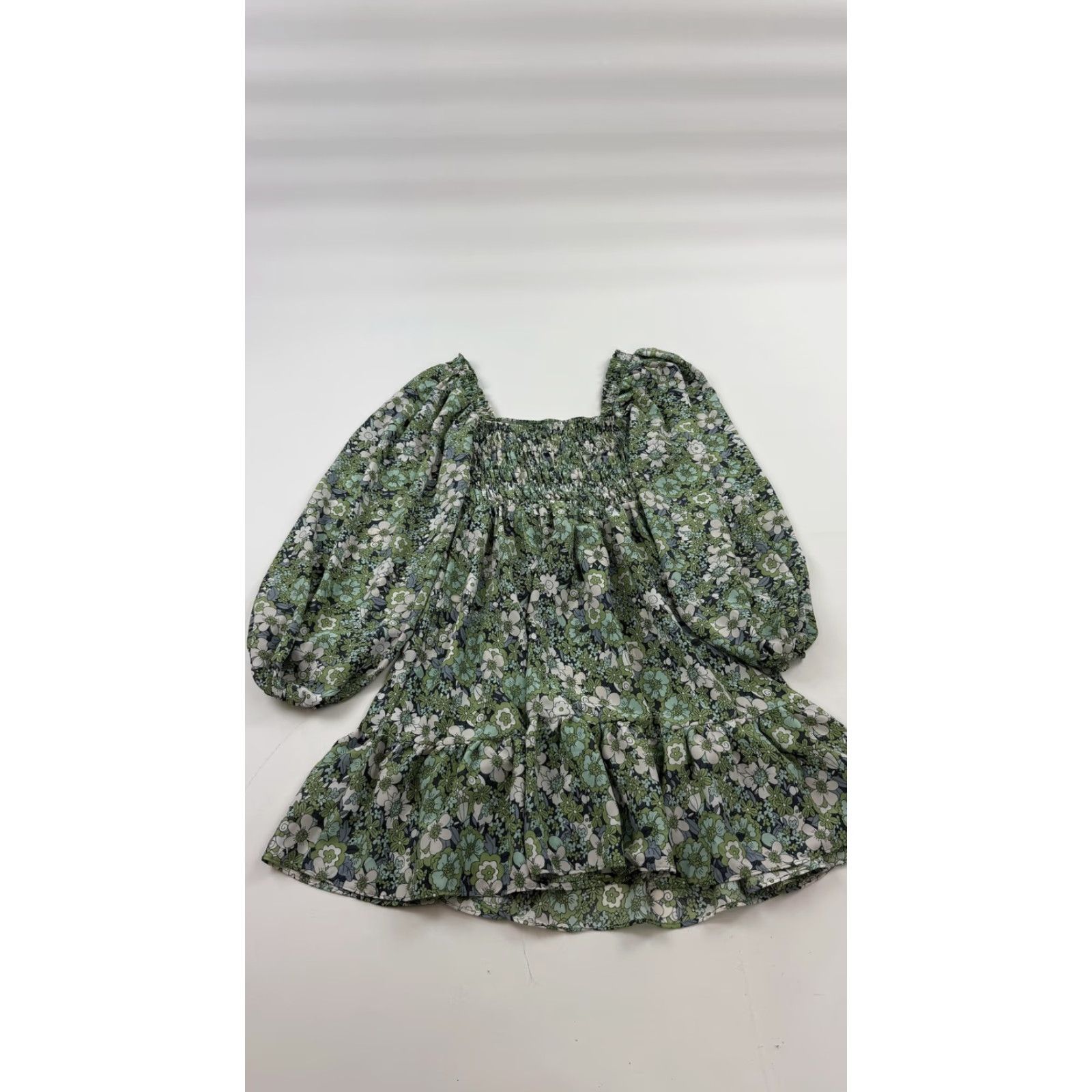 PRINCESS POLLY Princess Polly Shirt Womens 2 Green Floral Smocked Peplum Puff Sleeve Blouse Size XS / US 0-2 / IT 36-38 - 7 Thumbnail