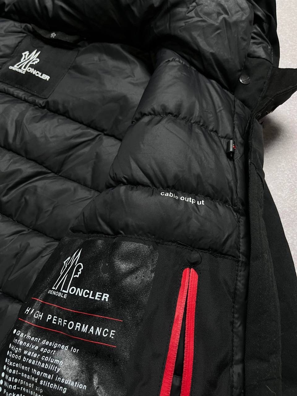 Moncler Grenoble Vintage Moncler Grenoble High Performance Puffer Jacket M Size M / US 6-8 / IT 42-44 - 8 Thumbnail