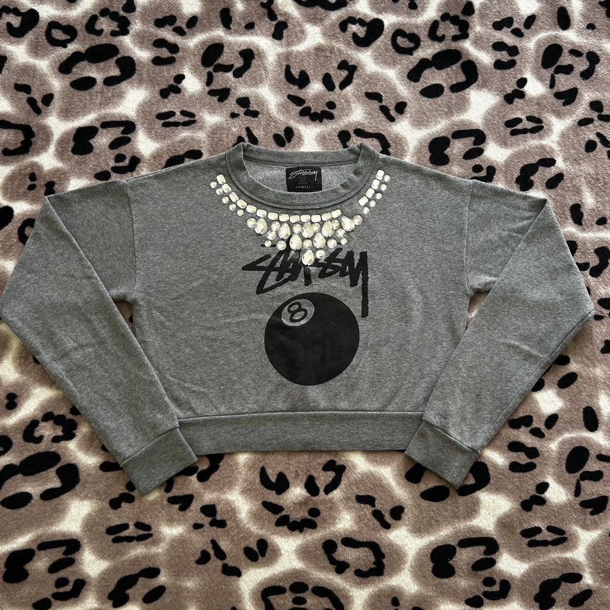 Stussy Authentic Stussy Vintange Y2K 8 Ball Grey Cropped Sweatshirt Size XS / US 0-2 / IT 36-38 - 1 Thumbnail