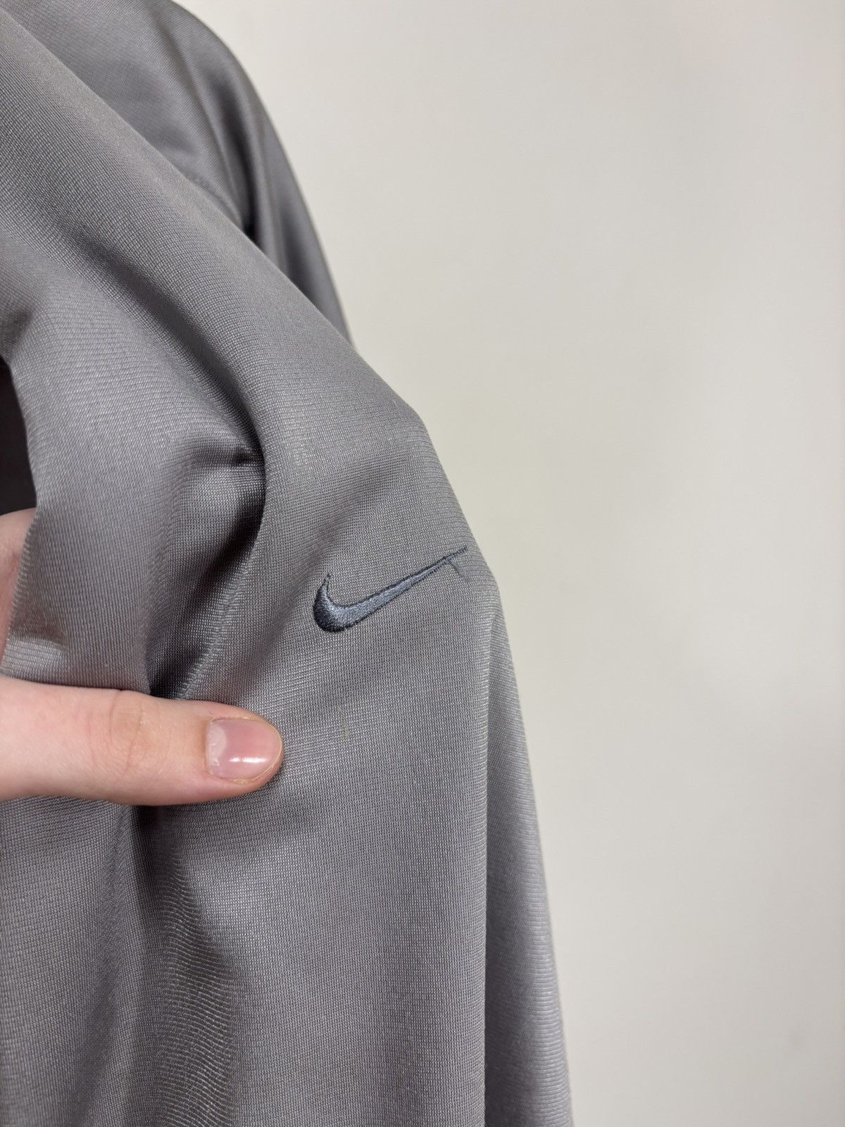 Nike Vintage 2000s Nike Y2K Gray Track Jacket Full Zip Retro Hype Size US XXL / EU 58 / 5 - 10 Thumbnail