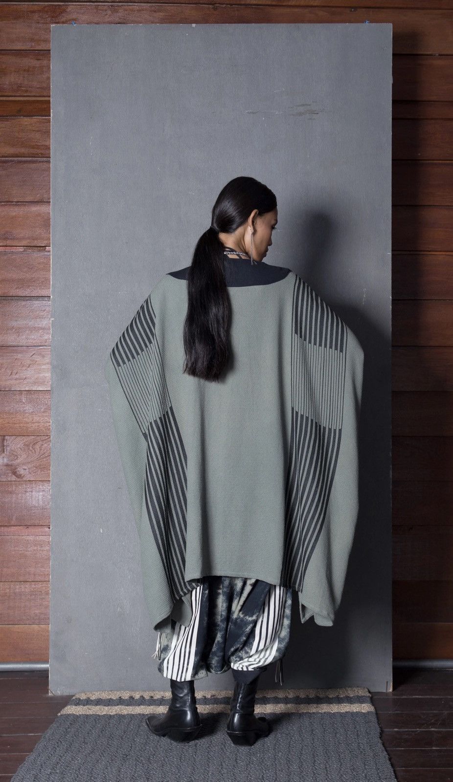 Other Oriki Tanjer Poncho Size US M / EU 48-50 / 2 - 2 Thumbnail